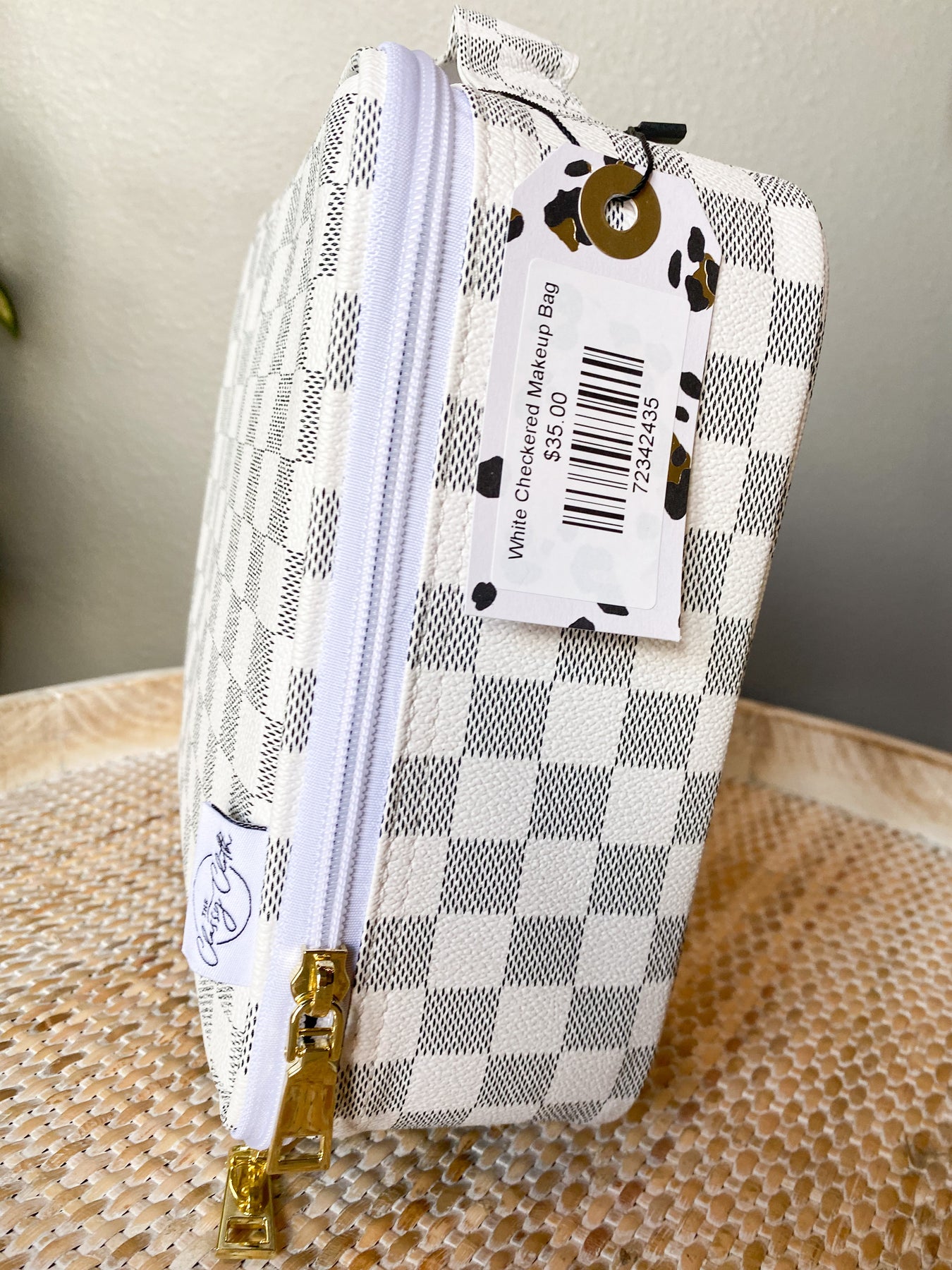 White Checkered Makeup Bag – Ivy Blue Boutique